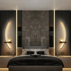 Contemporary Edge Wall Lamp – Black & Gold Indoor/Outdoor Lighting for Modern Spaces