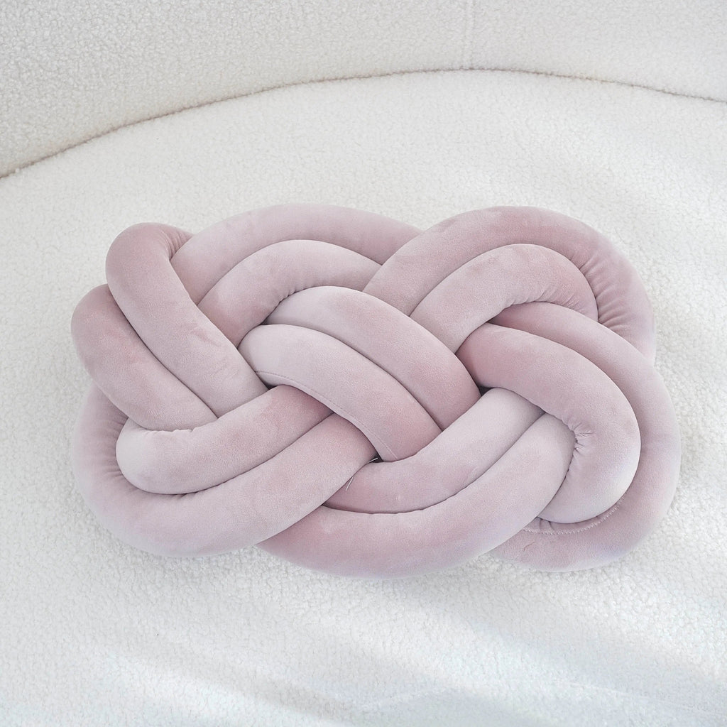 Decorative Cushion | Knotted Geometric Design | Washable Polyester | 40×30 cm