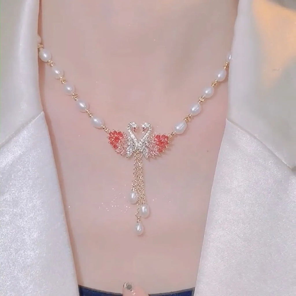 Swan Love Charming Pendant Necklace