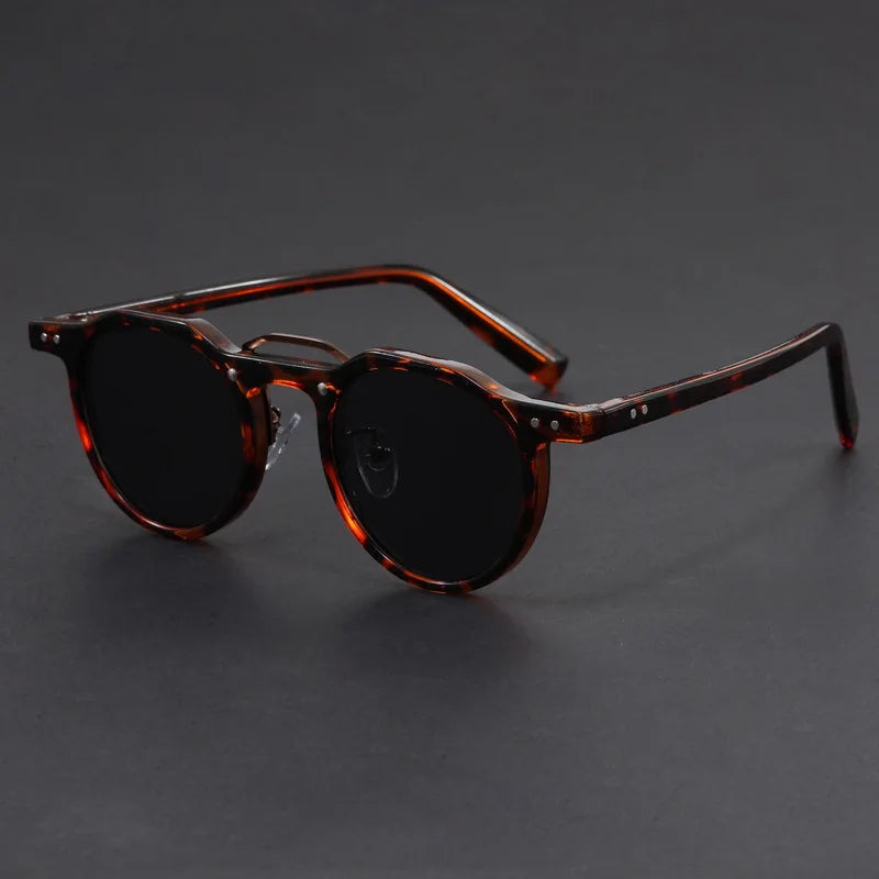 Retro Sunglasses | UrbanRay Stark Vintage Vibe | UV400 Protection | Scratch-Resistant Lenses | Unisex