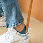 Wood long handle magnetic shoehorn
