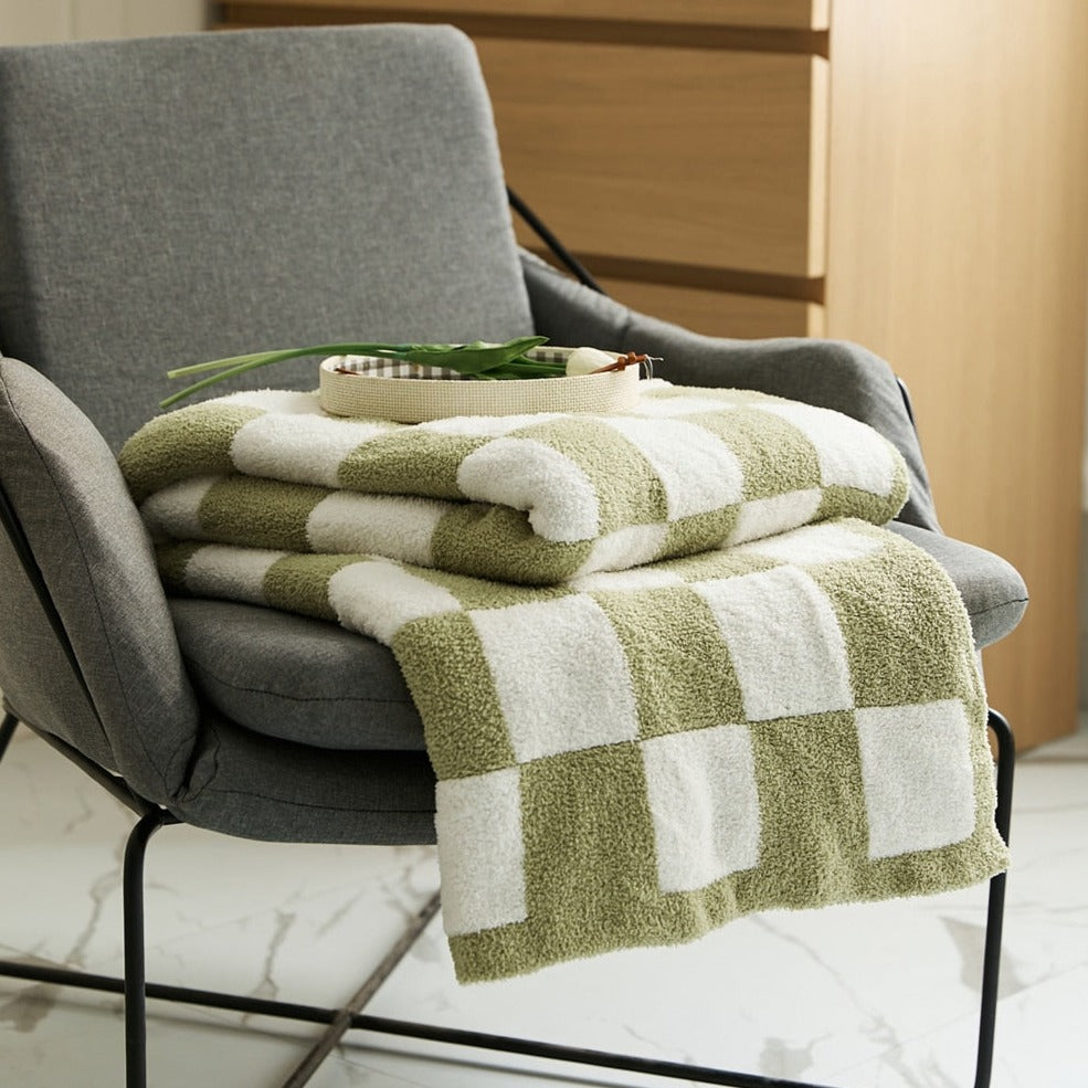 COLOURFUL CHECKERBOARD THROW