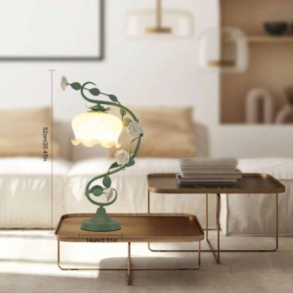 Artistic Nature-Themed Flower Desk Lamp