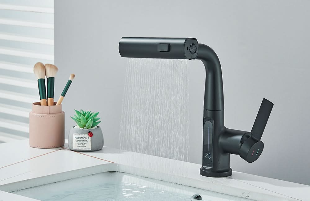 LUXOR - Modern digital washbasin tap