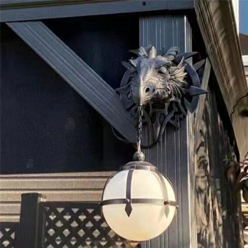 LED Lantern with Dragon Head made of Resin for Unique Halloween Decoration