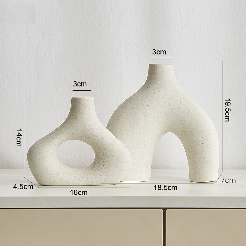 Modern minimalist round design
