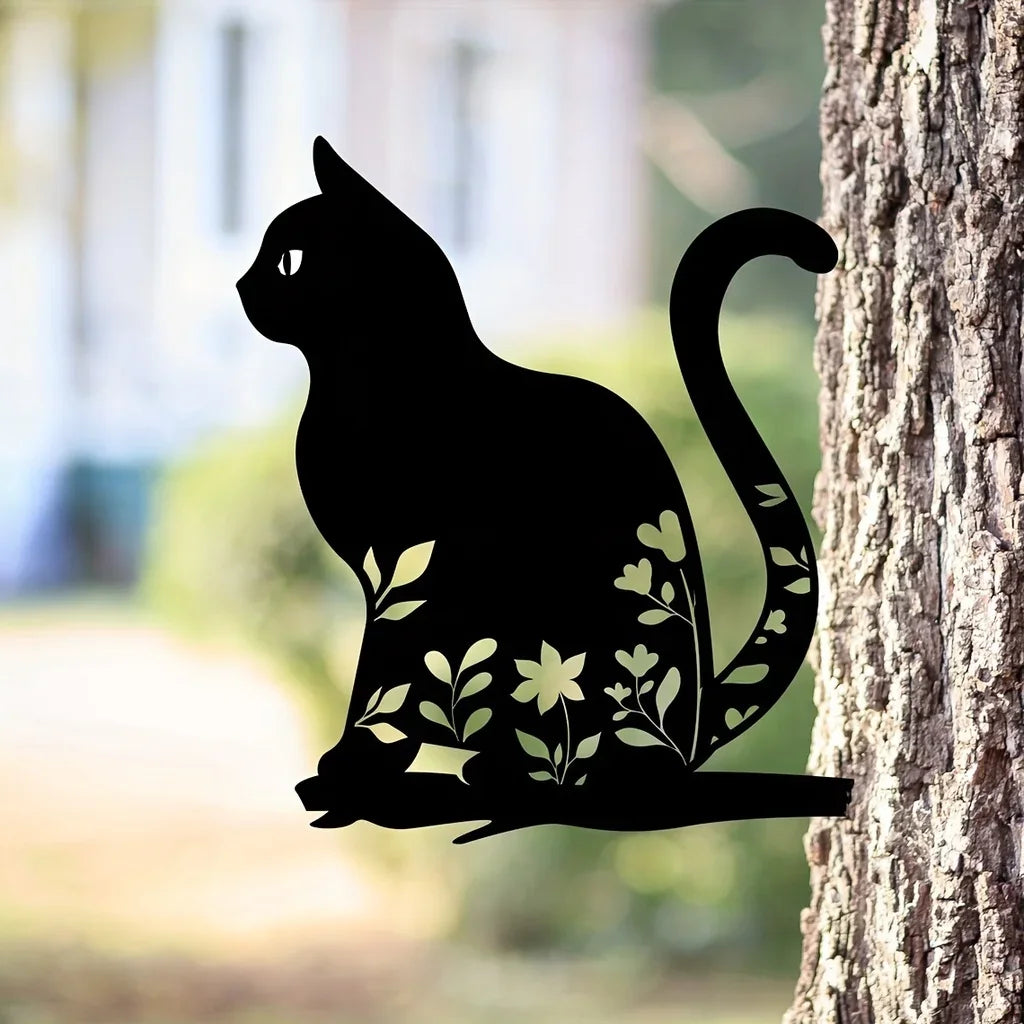 Metal cat silhouette for garden and patio decoration