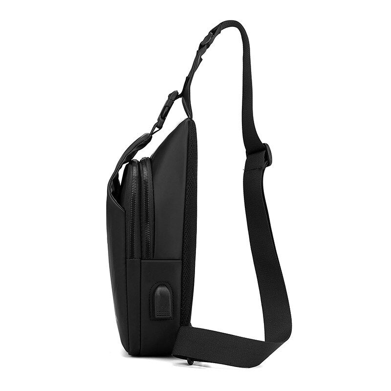 Nomad Friendly Roaming Chest Bag