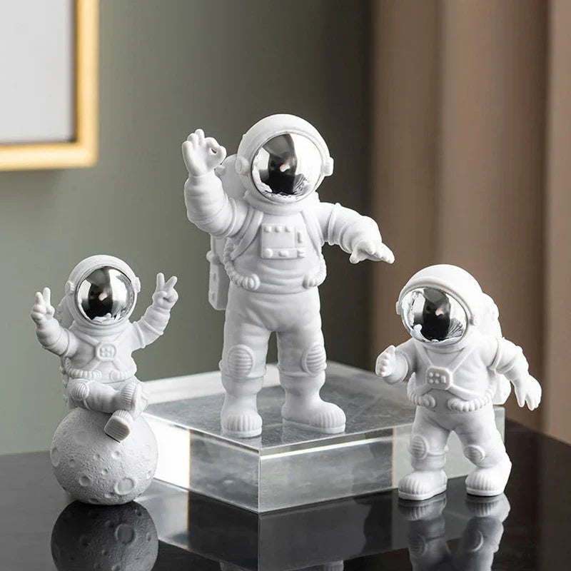 Measure time in the company of a cosmic hero