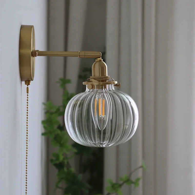 LightCrown Wall Lamp - Sleek Modern Lighting