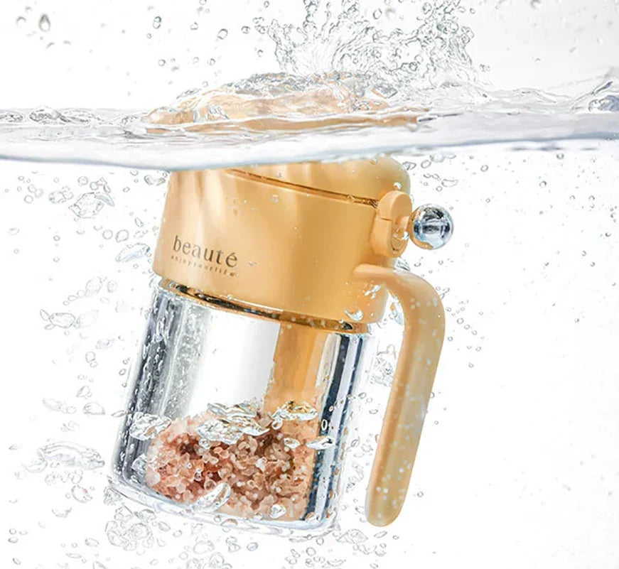 Moisture Block Glass Seasoning Jar