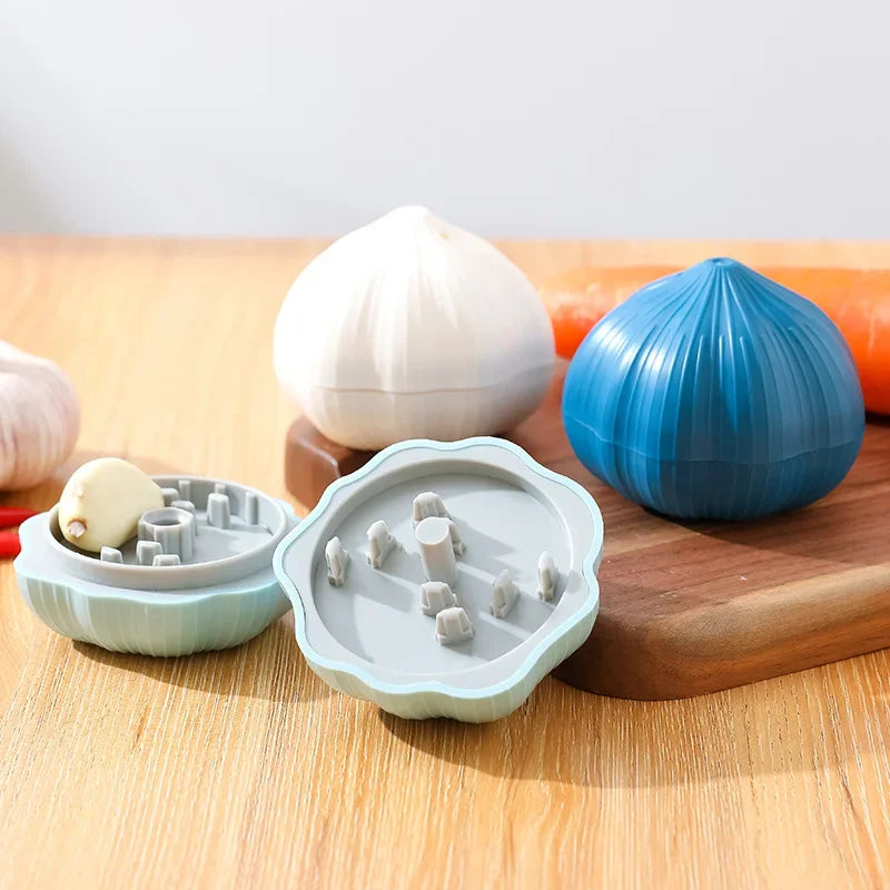 Garlic Shape Rotating Vegetable Grinder