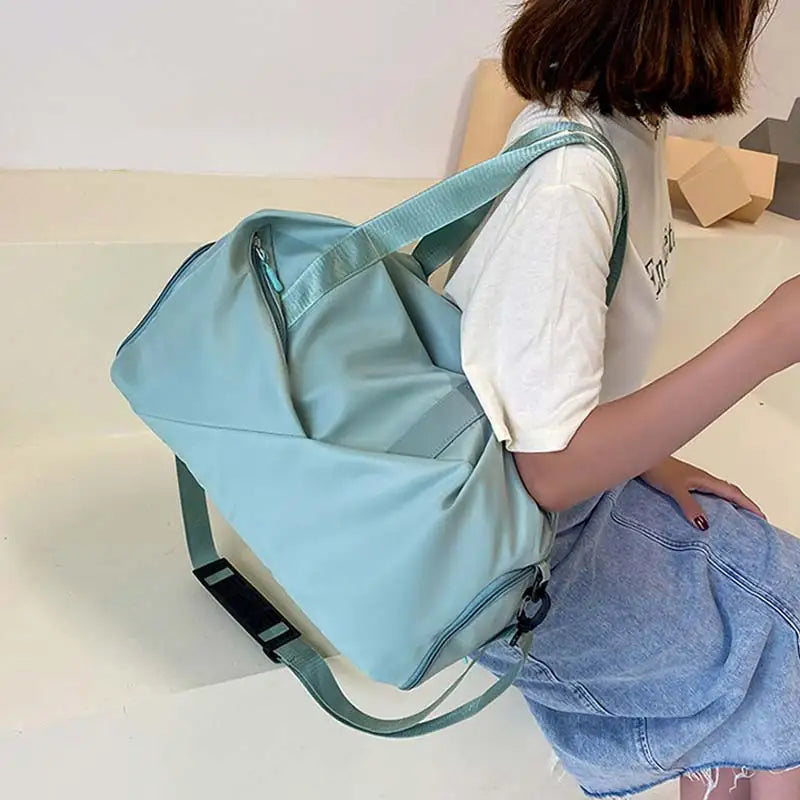 Sports bag - Stylish multifunctional sports bag for any occasion