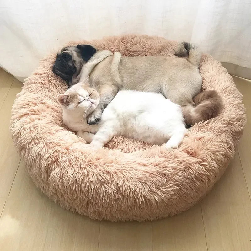 CozyNest Plush Round Pet Bed – Washable & Non-Slip