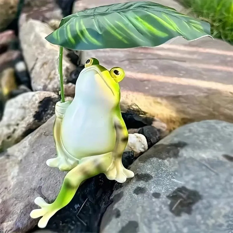 Frog on Lotus Leaf Figure for Aquarium Garden Decoration and Balcony Decoration