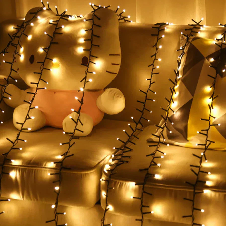 LumaLine Christmas Lighting – 10 Meter LED Light Rope with 1000 Warm White Lights for Indoor and Outdoor