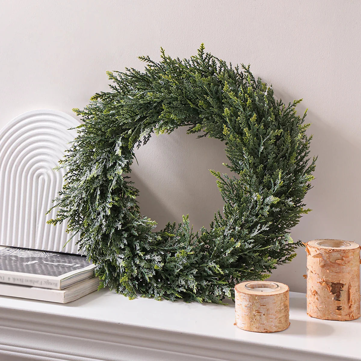 Verdania | Artificial Cedar Wreath | Evergreen | 30 cm Ø | Low Maintenance Decor for Home & Garden
