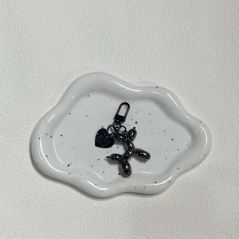 Balloon dog keychain