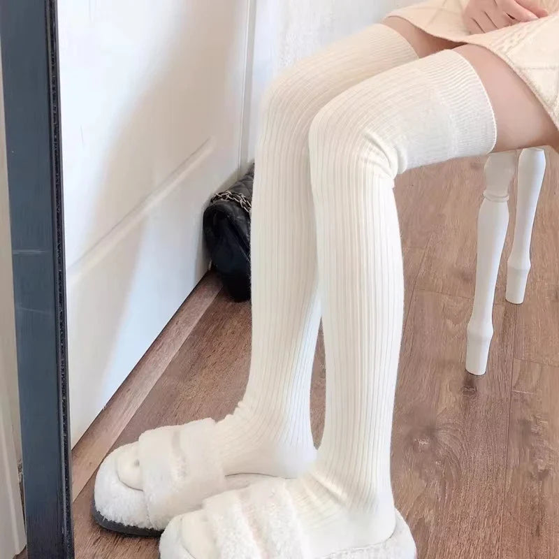 WoolLuxe Women's Overknee Socks | Autumn & Winter | Warm & Thick | Solid Colors | 60–65 cm