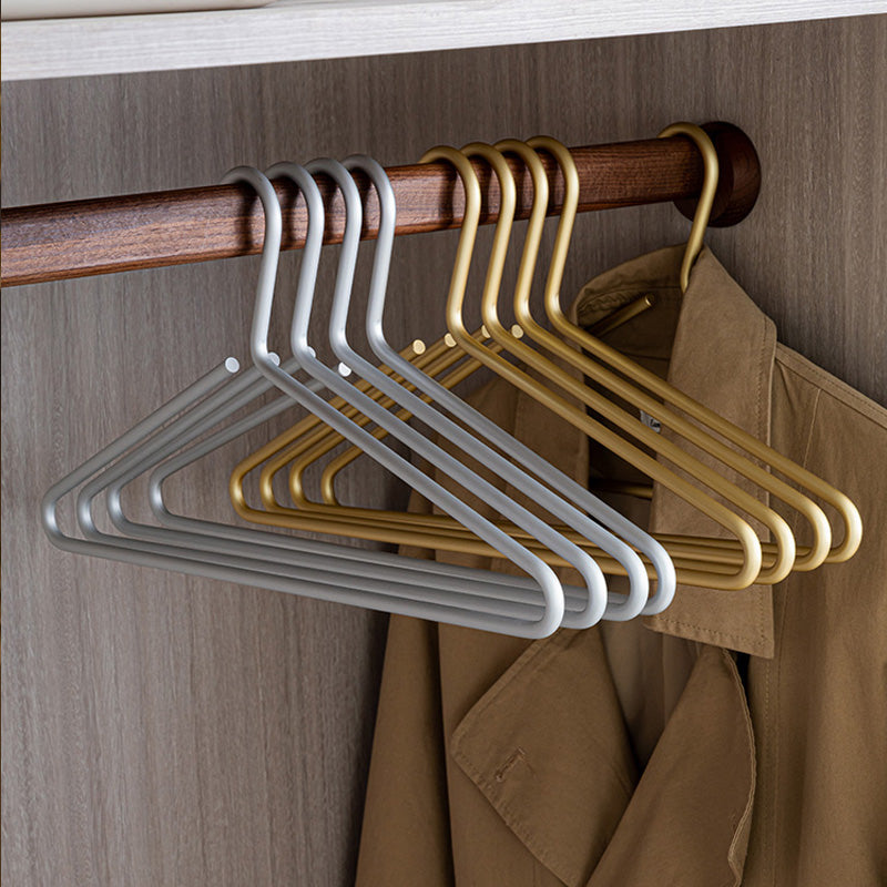 5 pieces of hangers made of solid matte gold/silver │ Seamless wardrobe organizer made of metal