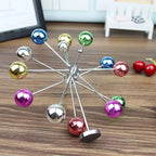 Elegant decoration with a unique movement