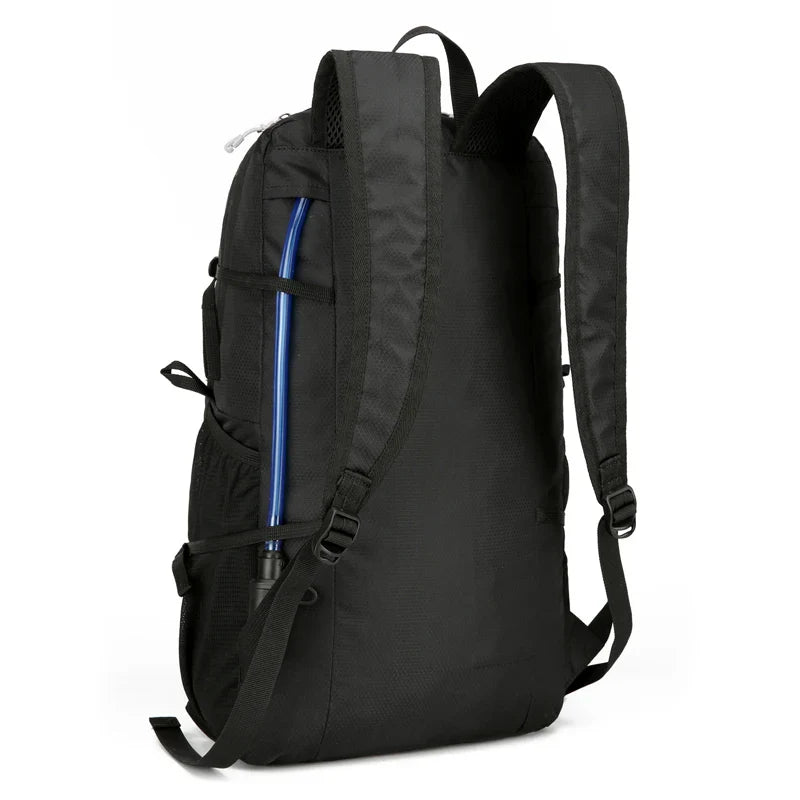 Folding Backpack "Alpivio" | Ultralight & Compact | 18L Volume | 42x28x15 cm