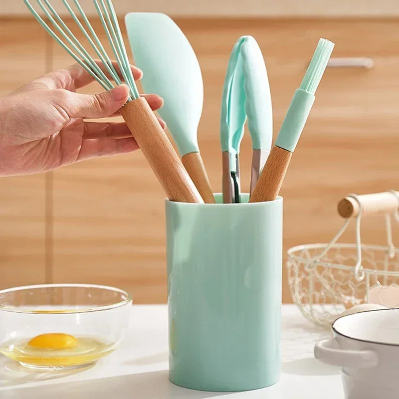 ChefEase – 12-piece silicone kitchen utensil set with wooden handles