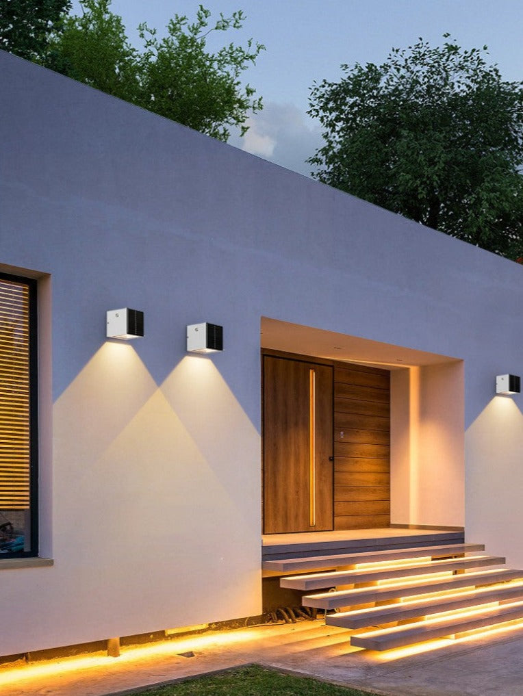 ShineCraft - Sleek Aluminium Wall Lamp