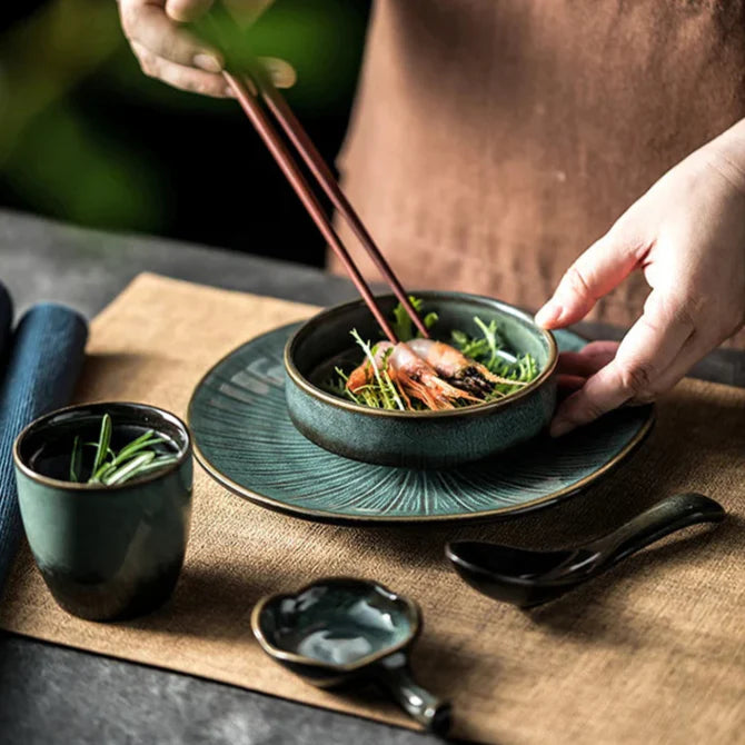 Ikari 5-Piece Dinnerware Set