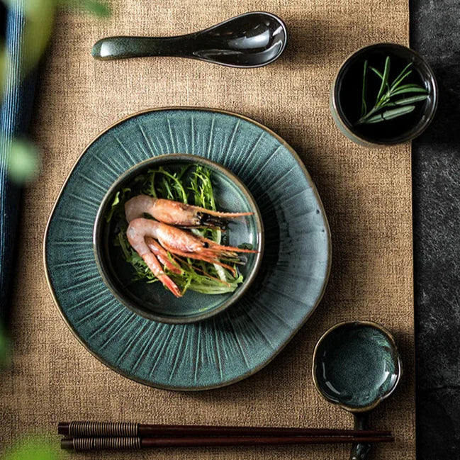 Ikari 5-Piece Dinnerware Set
