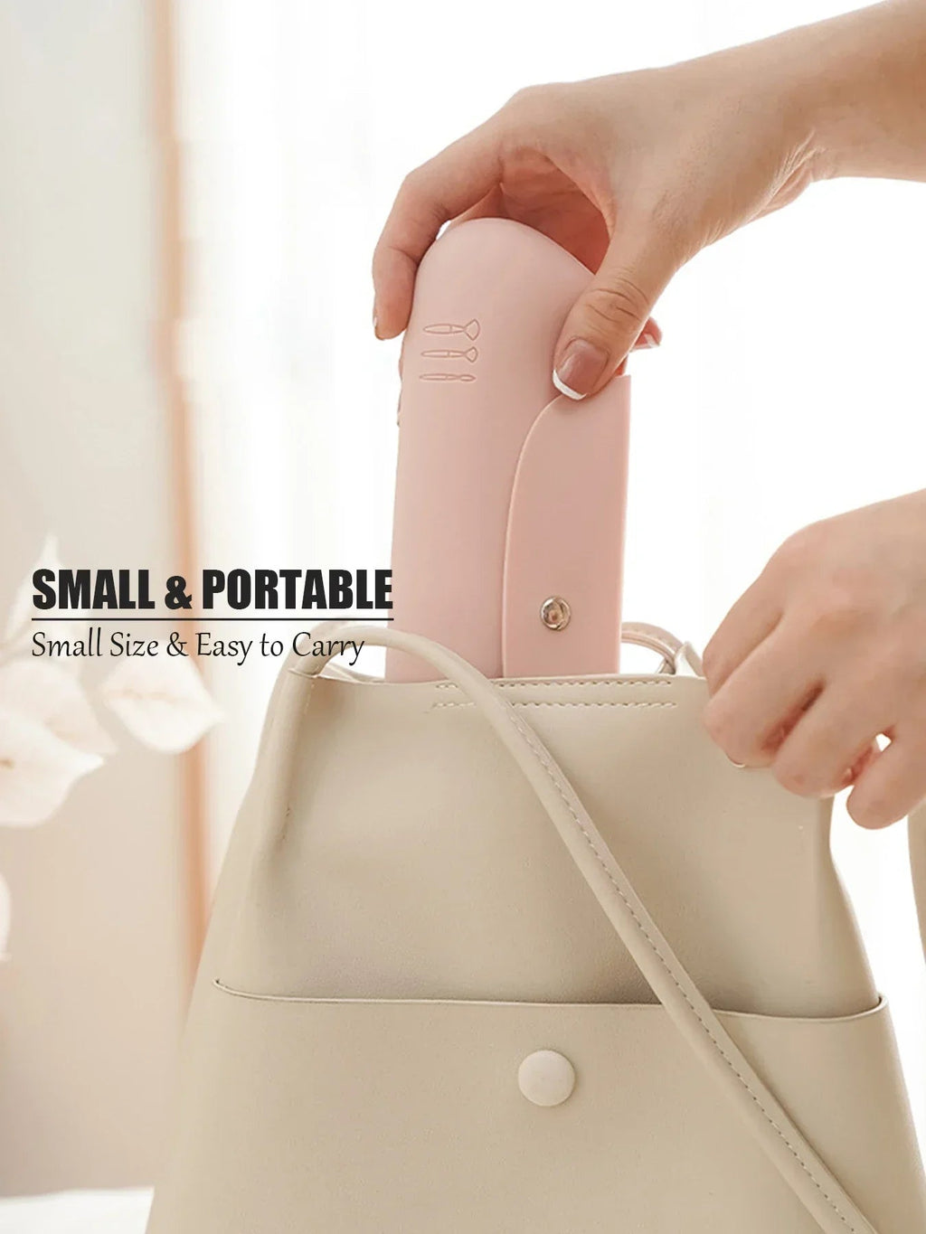 SiliCare Cosmetic Bag | Waterproof & Practical | With Magnetic Closure | Soft Silicone