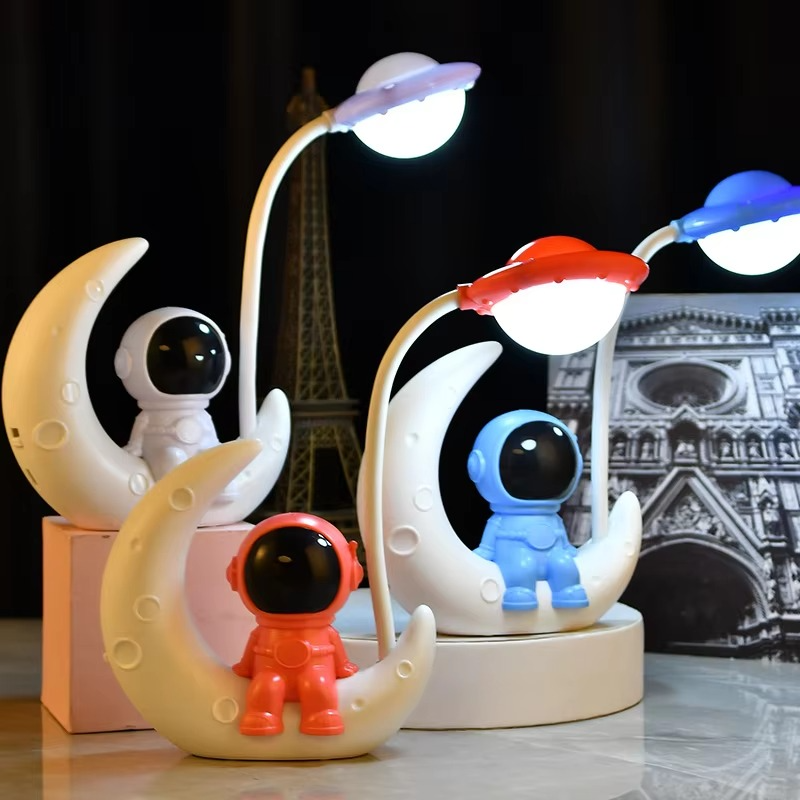 Astronaut Moon Nightlight LED Desk Lamp for Bedroom Décor and Gifts