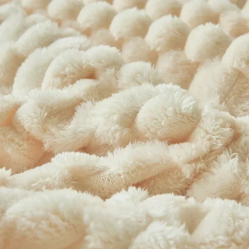Velutura Plush Blanket made of Turtle Velour | Fluffy & Warm | For Bed, Sofa & Travel | Anti-Pilling | Various Sizes & Colors