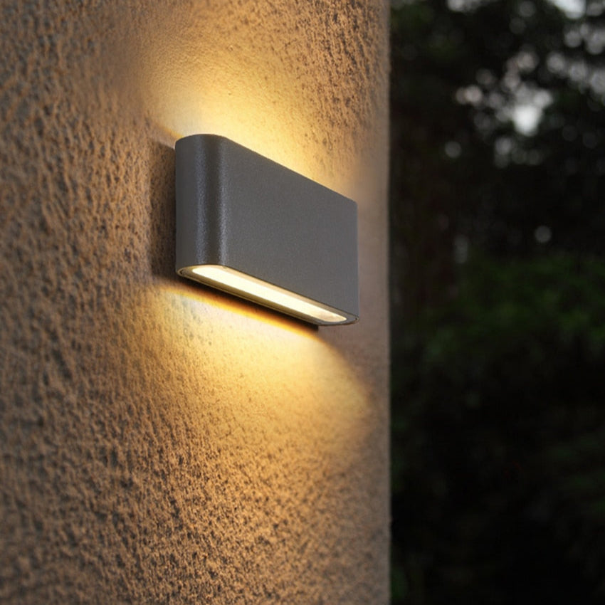 Modern LED Outdoor Wall Light – Waterproof, Rectangular