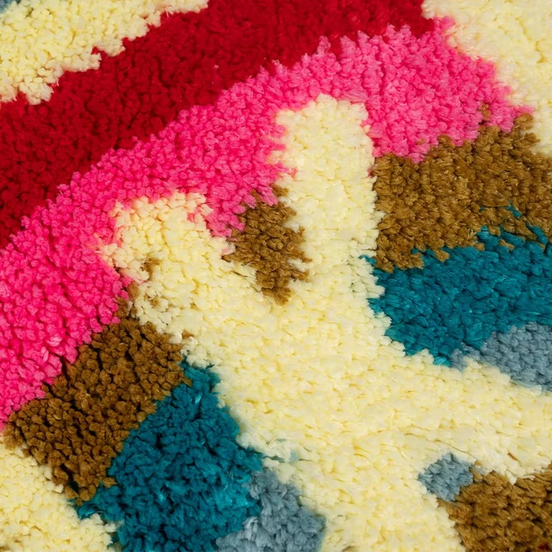 Colorful "Get Naked" Non-Slip Microfiber Bath Mat – Absorbent & Fun for Kids and Adults