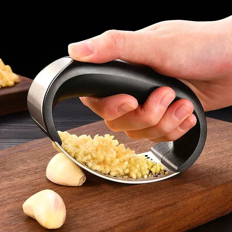 Steel strength of garlic pressing in your kitchen!
