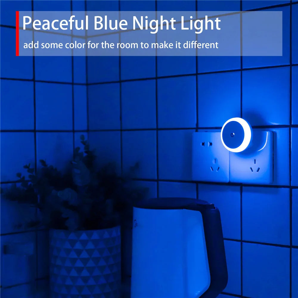 NOXORA LED night light | Twilight sensor & automatic dimming | Plug-in light | Warm white