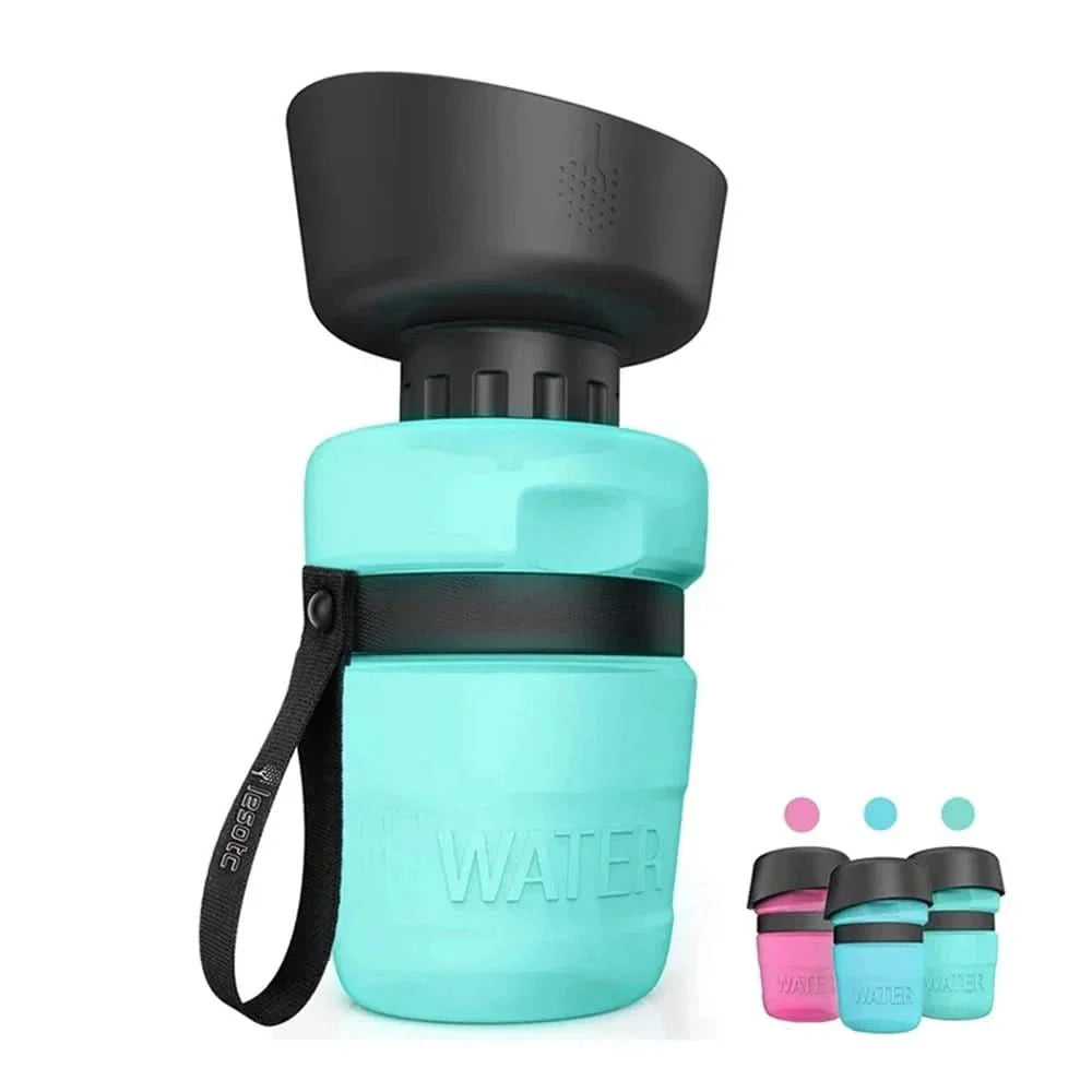 Foldable drinking bottle for dogs
