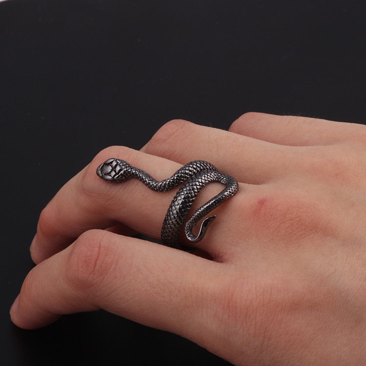 Slangring | Special and Elegant Design