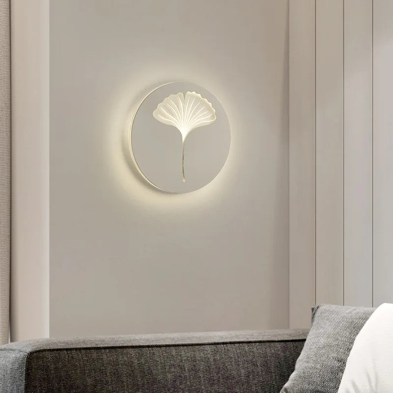 Modern minimalist LED wall light