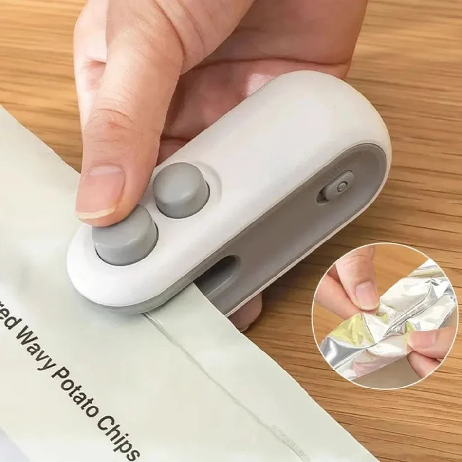 Manual pocket sealer for fresh food