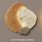 Scandinavian Luxurious Wall Clock – Modern Design with Lighting