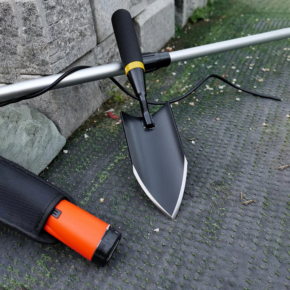 TerraGrip Garden Spade | Extra Robust & Ergonomic | Seamlessly Welded | For Hard Soils & Roots