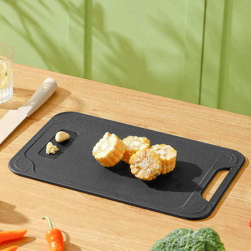 Versatile cutting board for every occasion!