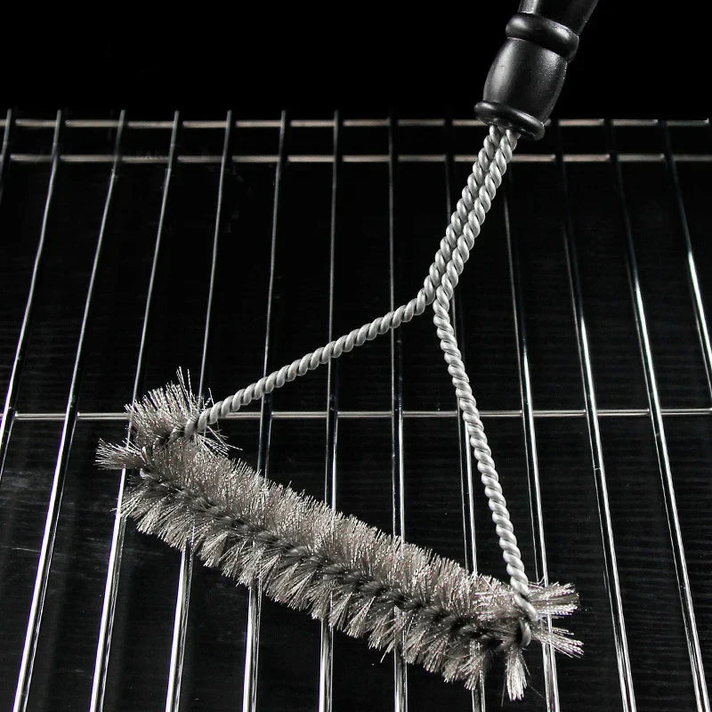 GrillPro Brush | Stainless Steel Grill Brush | Heat Resistant & Non-Stick | Ergonomic Handle