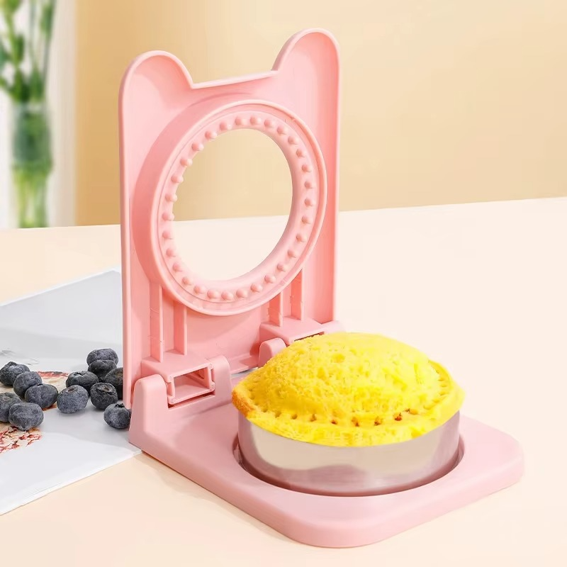 SnackMaster — Transforms every snack time into a clean, delicious adventure for the whole family!