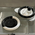 Monochrome Chubby Plates