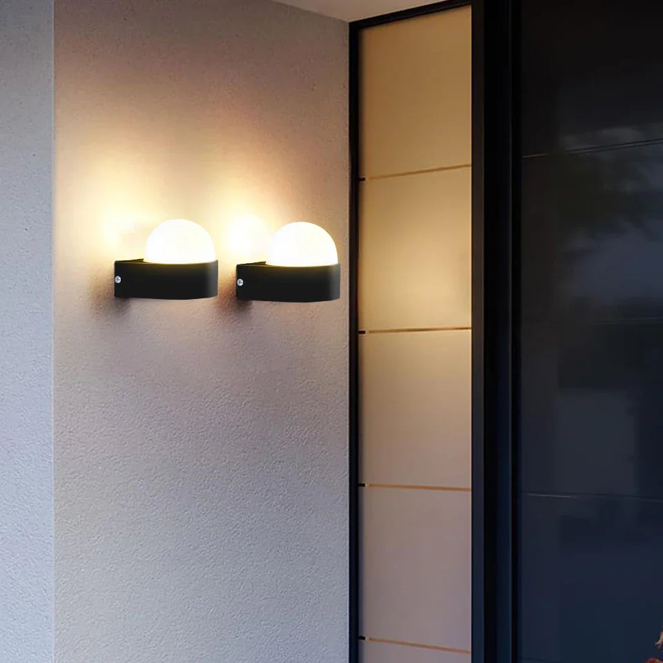 LED Outdoor Wall Light AuroBeam | IP66 Waterproof | Motion Sensor & Twilight Sensor | 6W / 12W