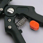 Ergonomic tool for grafting & cutting