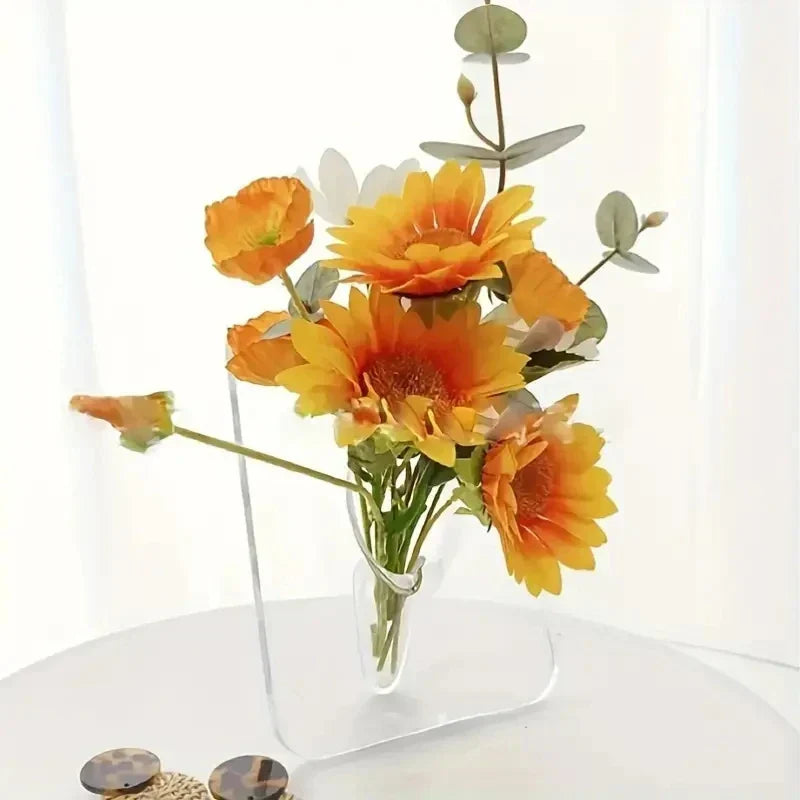 Crystal Flow Built-In Tube Vase